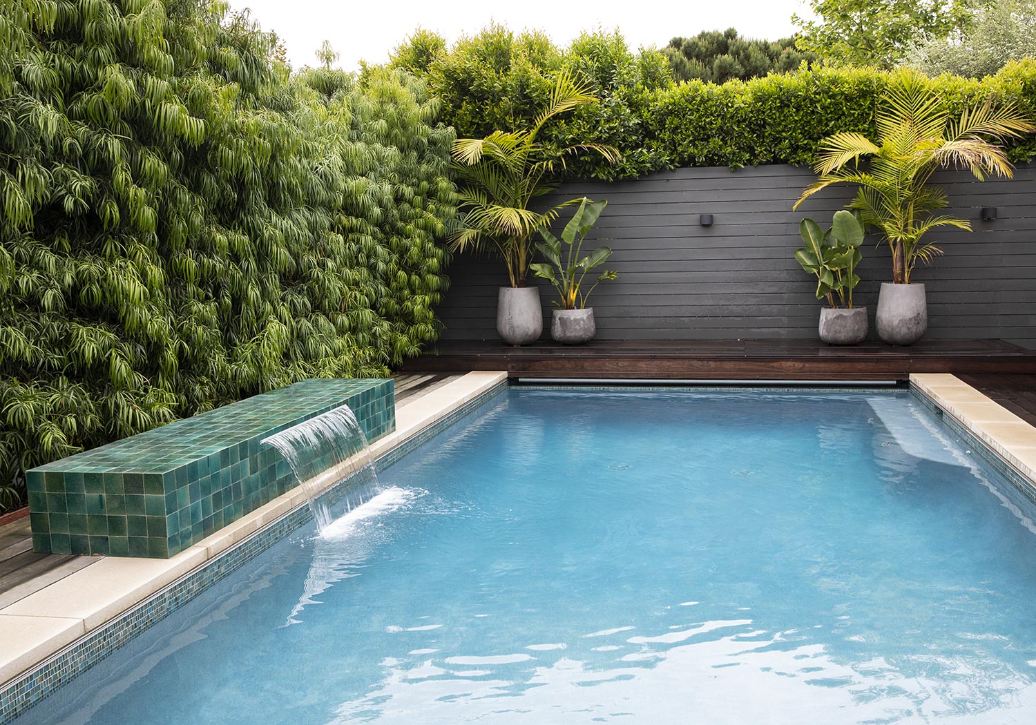 POOLVIEW5_P7A2051